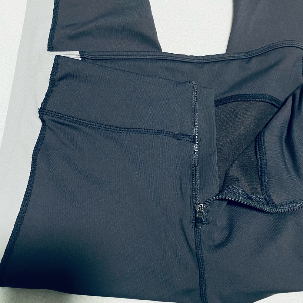 FABLETICS LEGGINGS - Picture 6 of 7